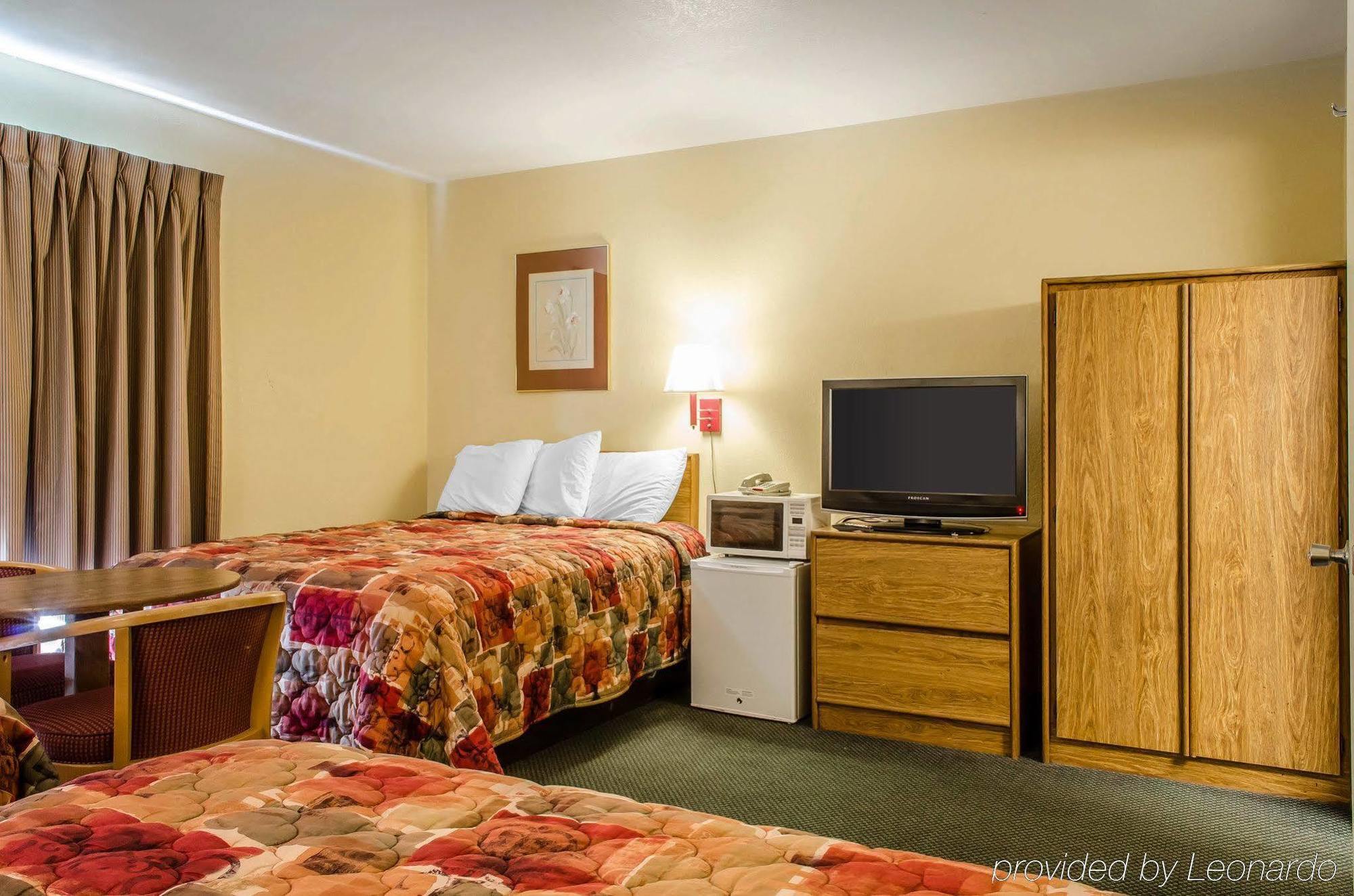 Relax Inn Lewisburg Extérieur photo