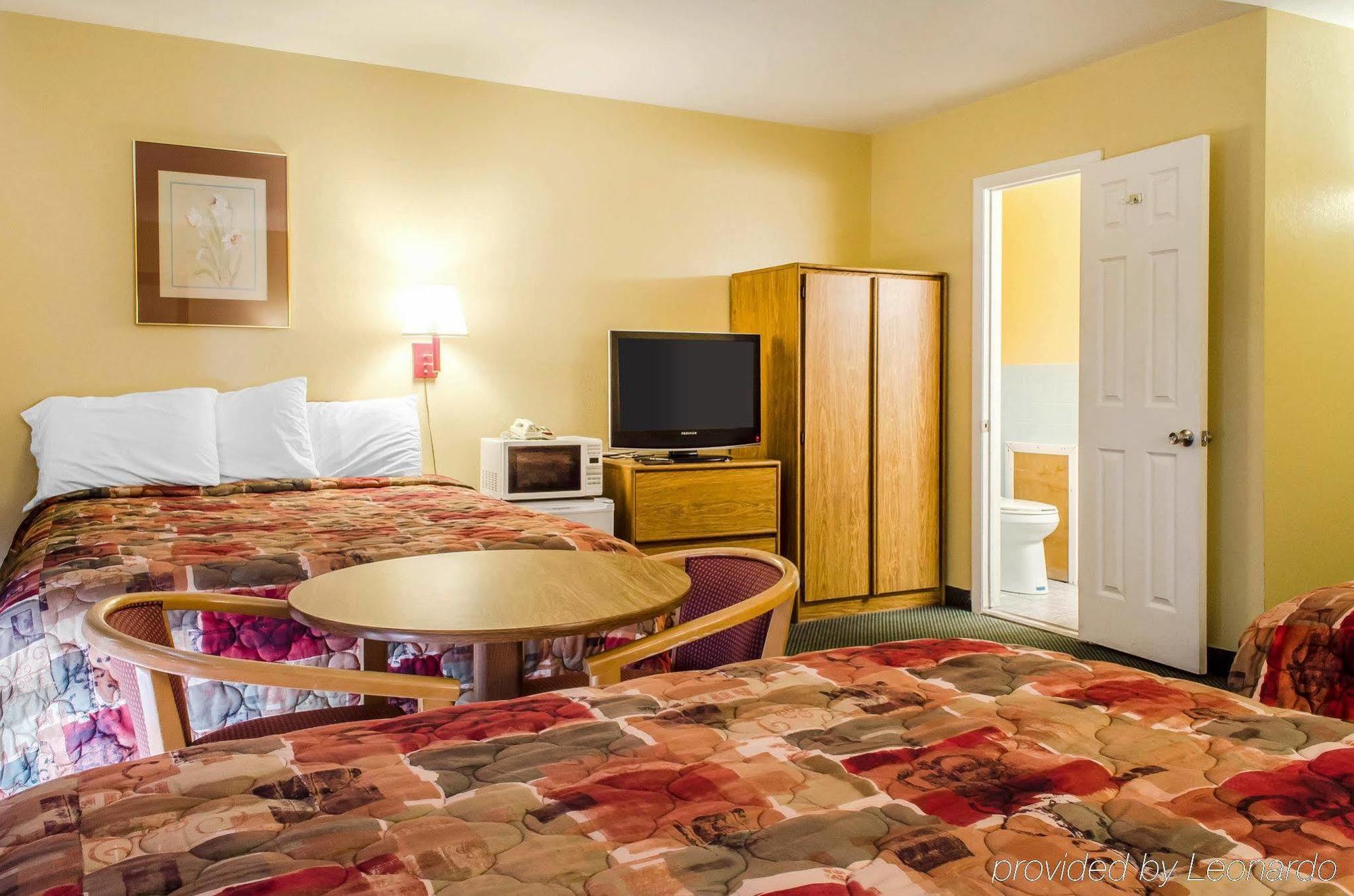 Relax Inn Lewisburg Extérieur photo