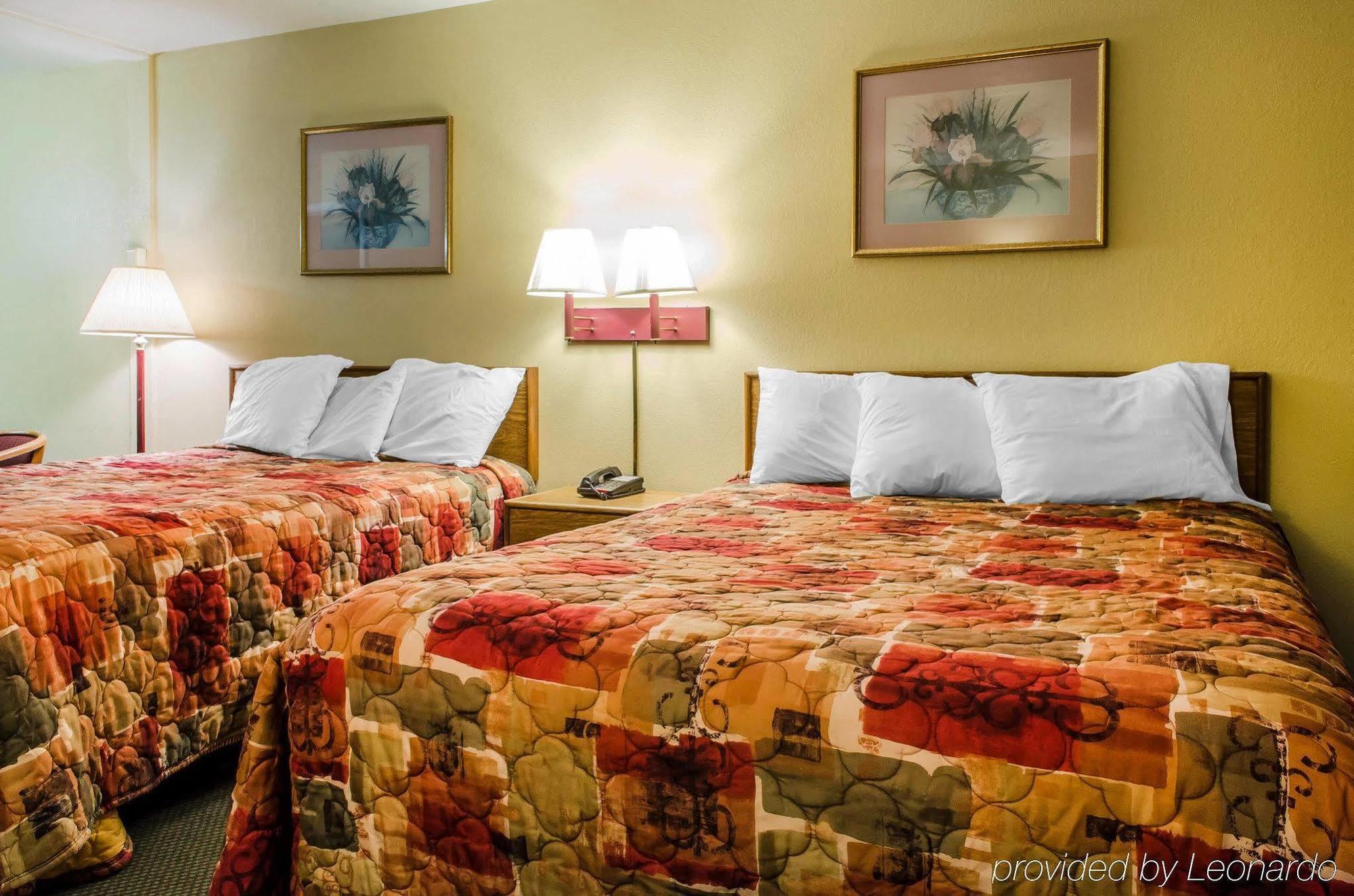 Relax Inn Lewisburg Extérieur photo