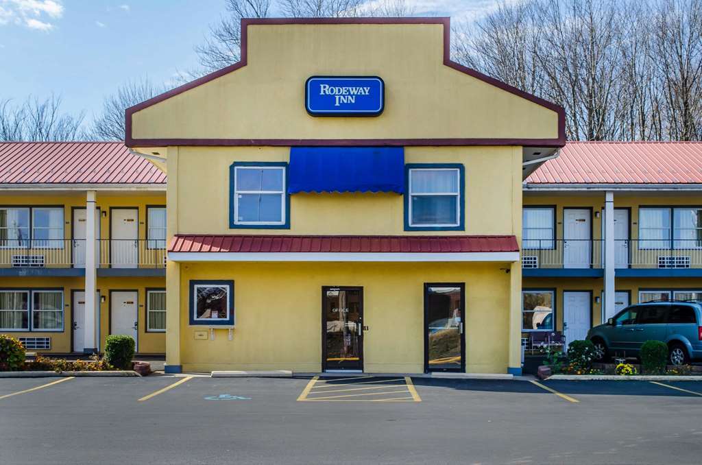 Relax Inn Lewisburg Extérieur photo