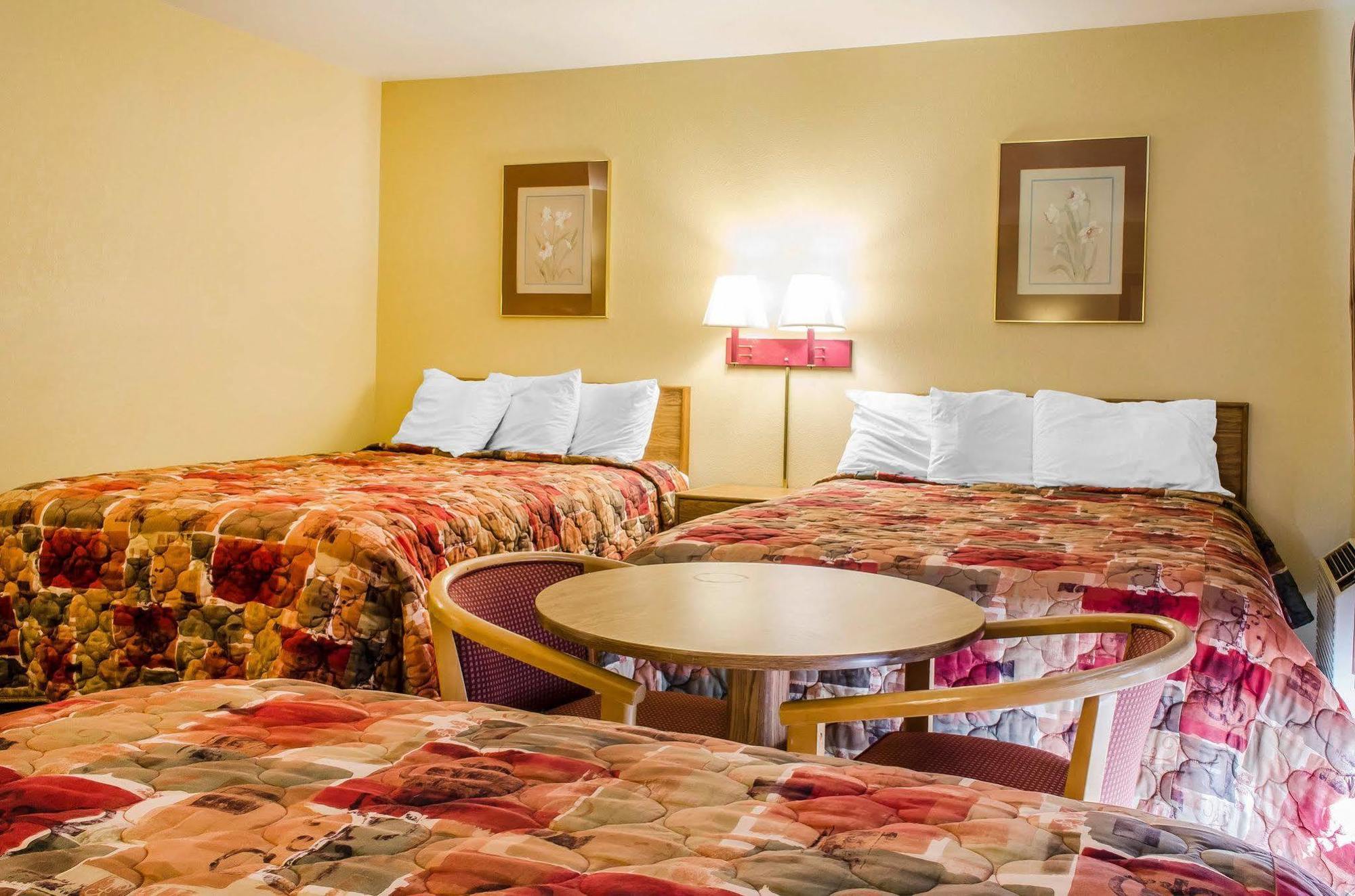 Relax Inn Lewisburg Extérieur photo